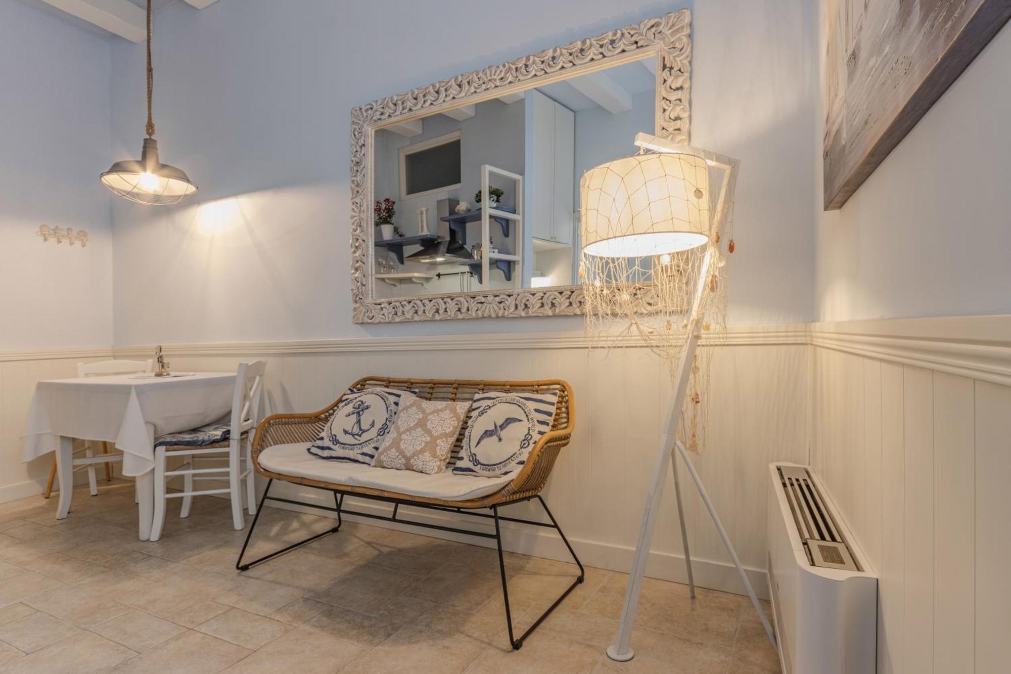 Chiasso S. Anna Relax Apartments Near The Sea Monopoli Exteriör bild